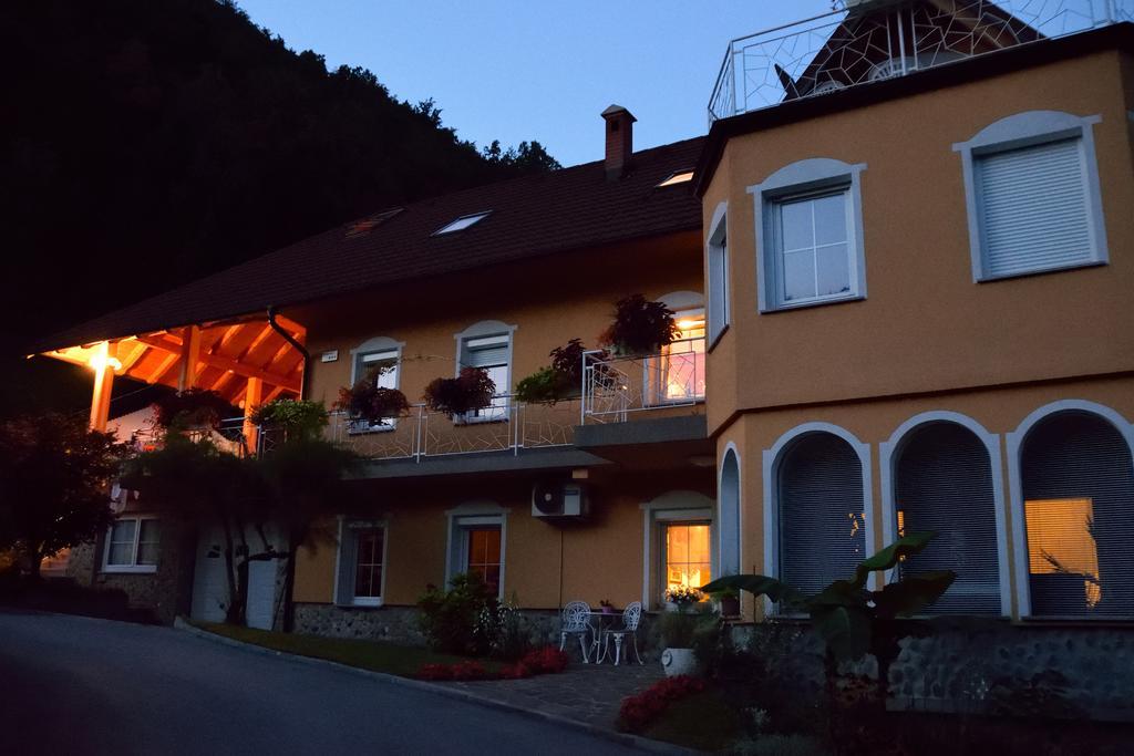 Apartment Sotocje Dolenja Trebusa Exteriér fotografie