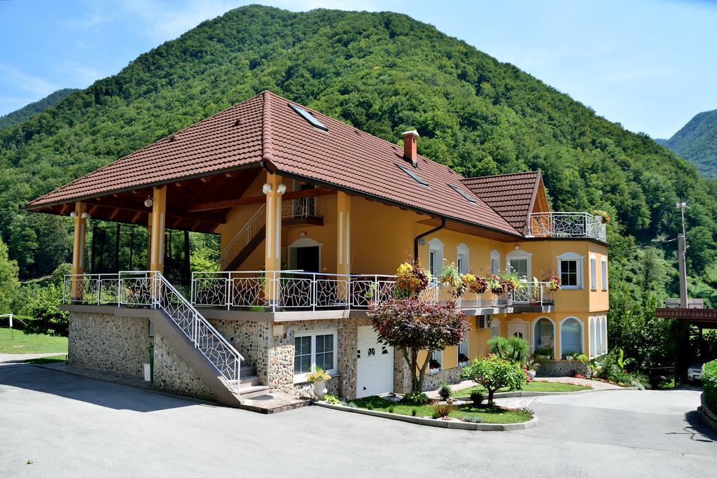 Apartment Sotocje Dolenja Trebusa Exteriér fotografie